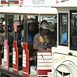 transport de personnes avec un petit train routier